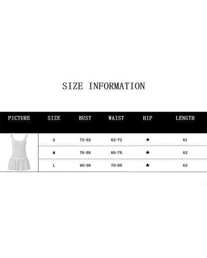 A SHORT DRESS WITH FUNGUS EDGES, STRAPPY PLEATS