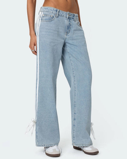 WIDE-LEG STRAIGHT LEG JEANS WITH SIDE STRETCH